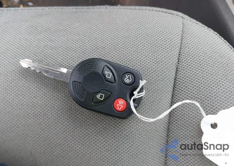 2011 Ford Fusion Se z USA, uszkodzony, nr VIN 3FAHP0HG5BR283147